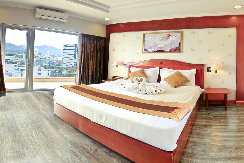 Memory Hotel Nha Trang Esterno foto