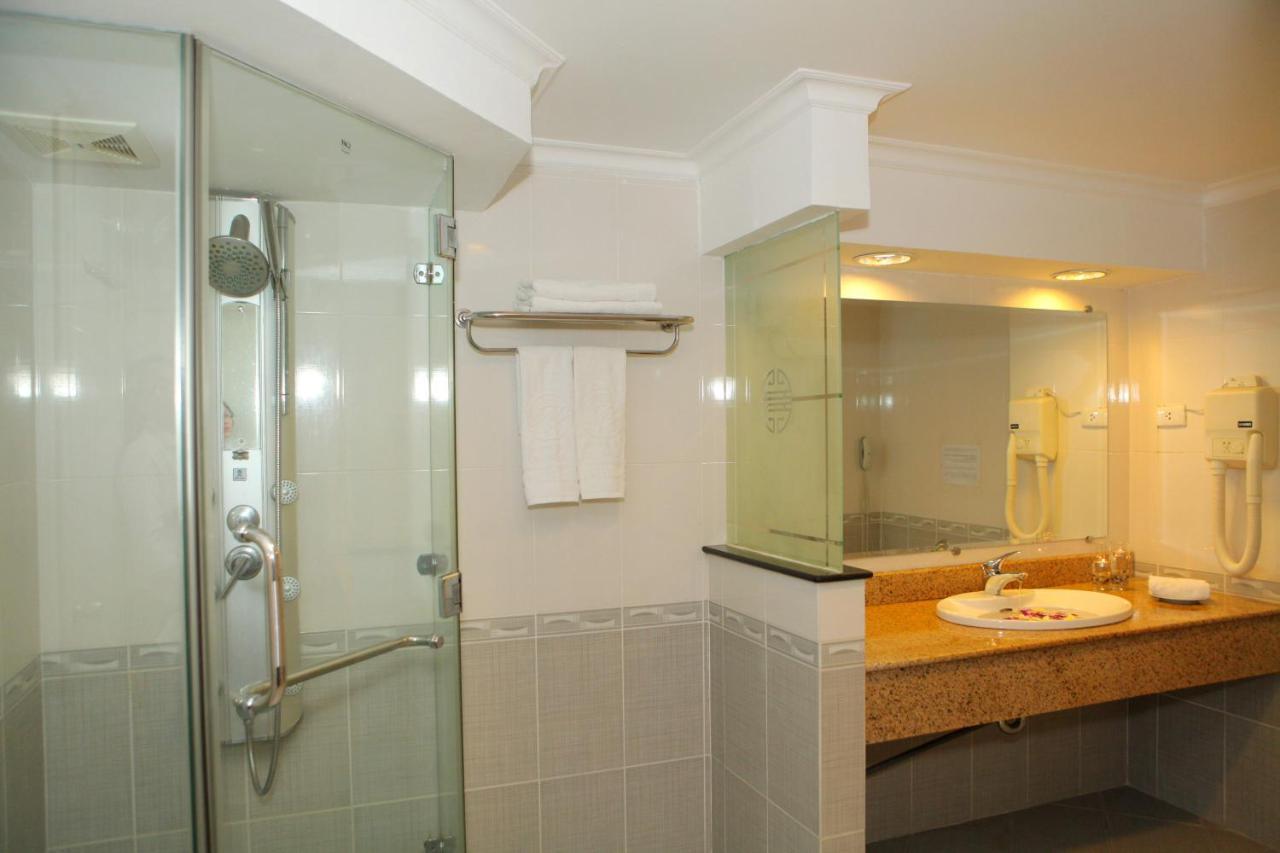 Memory Hotel Nha Trang Esterno foto